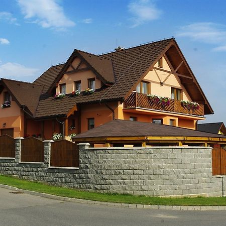 Penzion Family Rusin Vel'ka Lomnica Esterno foto