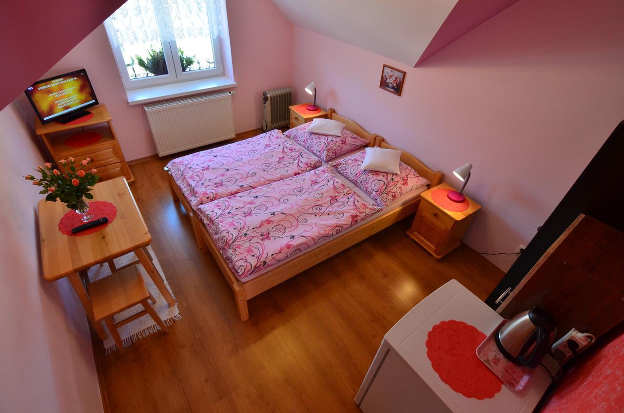 Penzion Family Rusin Vel'ka Lomnica Esterno foto